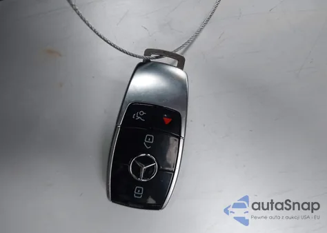 2020 Mercedes-Benz E 450 4Matic z USA, uszkodzony, nr VIN WDD1K6JB9LF123840